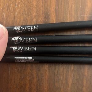 QVEEN Black Eyeliner Set